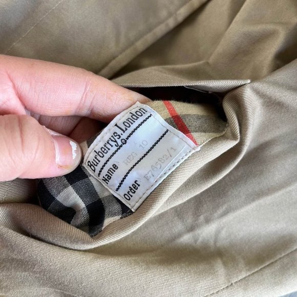 Burberry's Vintage Nova Check Short Coat Women's 10 - Picture 2 of 10